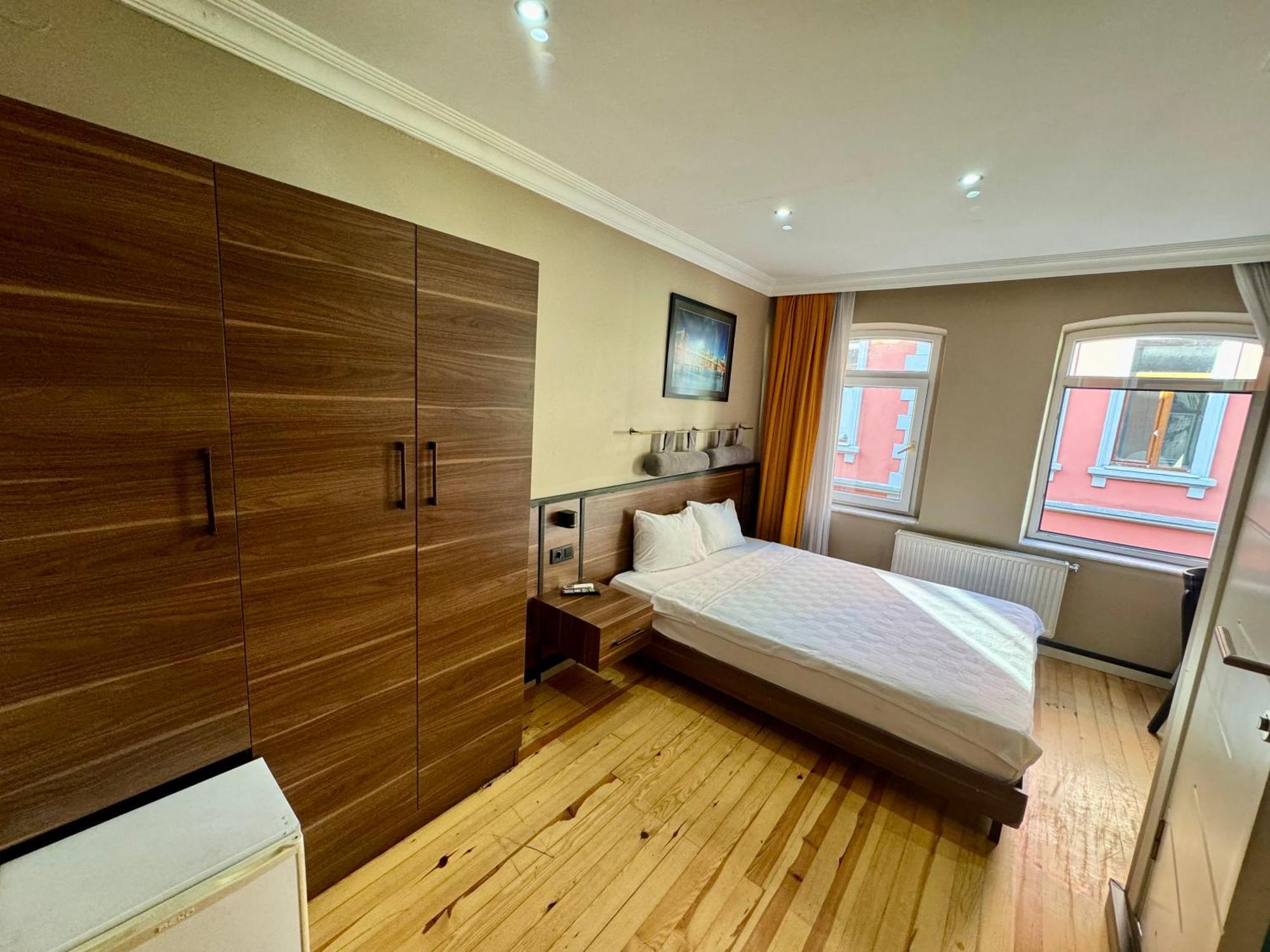 Aram Kerasi Rooms Istanbul Exterior foto